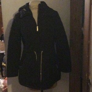 Laundry By Shelli Segal Black and Gold Puffer Jacket